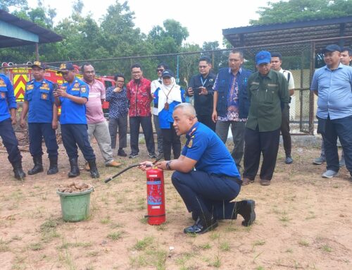 Bekerjasama dengan UPT Damkar Banjarbaru, FT ULM selenggarakan Simulasi Penanganan Kebakaran